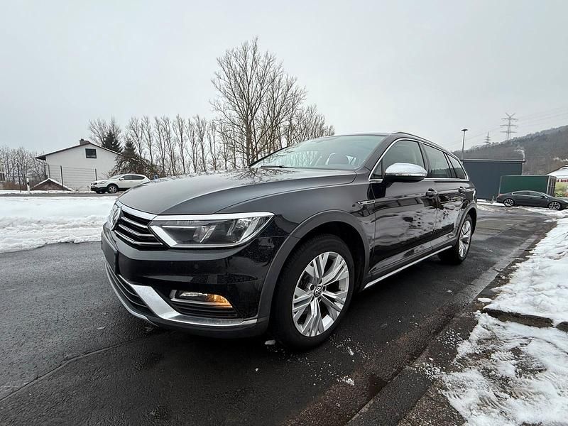 Gebraucht VW Passat Alltrack 150 PS (110 kW) 2017 Schwarz Kombi