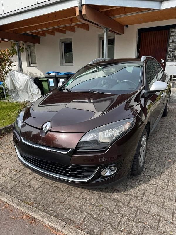 Andere farben Gebraucht 2013 Renault Mégane GrandTour Kombi | 4.000 € (Guter Preis) - Bild 1/4
