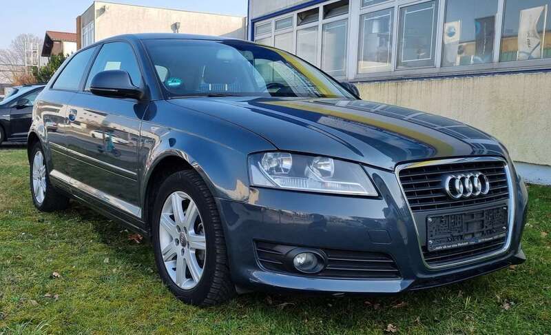 Grau Gebraucht 2009 Audi A3 Limousine | 8.350 € (Teuer) - Bild 1/4