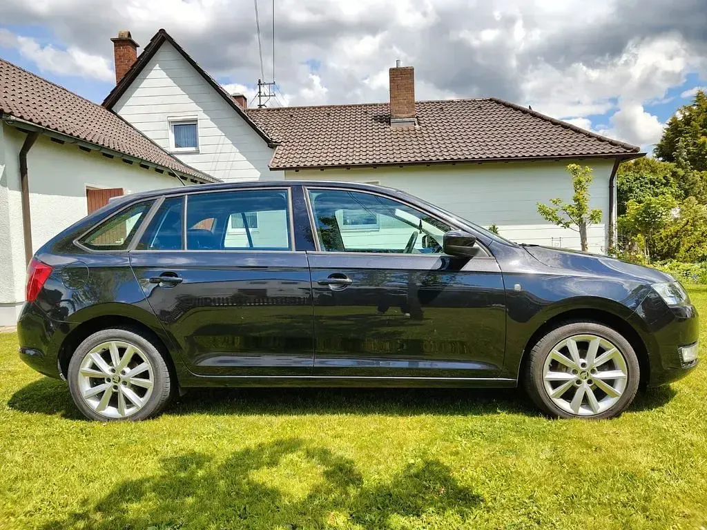 Używany Skoda Rapid Active 86 KM (63 kW) 2013 Hatchback