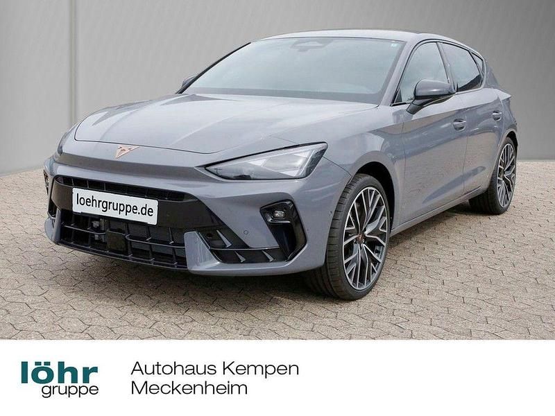Grau Neu 2025 Cupra Leon VZ Limousine | 44.890 € (Fairer Preis) - Bild 1/4