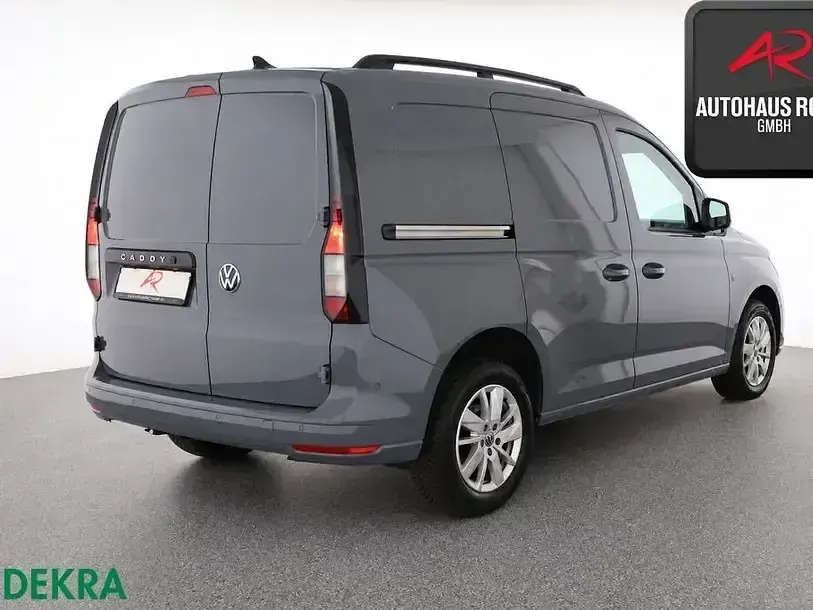 Gebraucht VW Caddy 122 PS (89 kW) 2024 Grau Van / Kleinbus