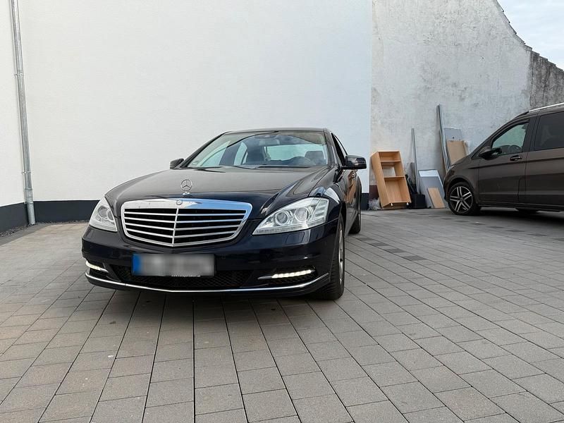 Usata Mercedes S350 258 CV (189 kW) 2011 Blu Berlina