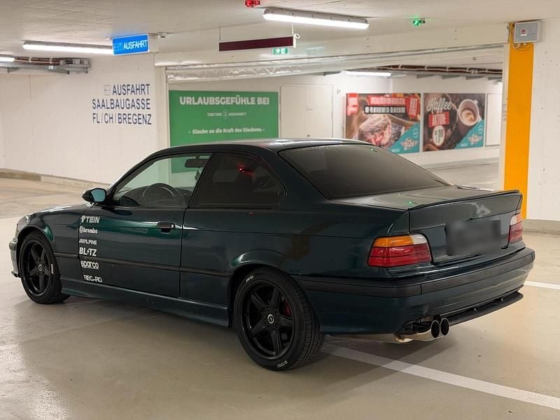 Second-hand BMW 328 193 CP (141 kW) 1995 Coupe