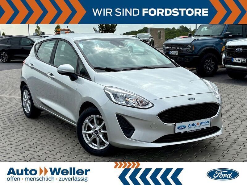 Silber Gebraucht 2021 Ford Fiesta Cool & Connect Kleinwagen | 13.490 € (Fairer Preis) - Bild 1/4
