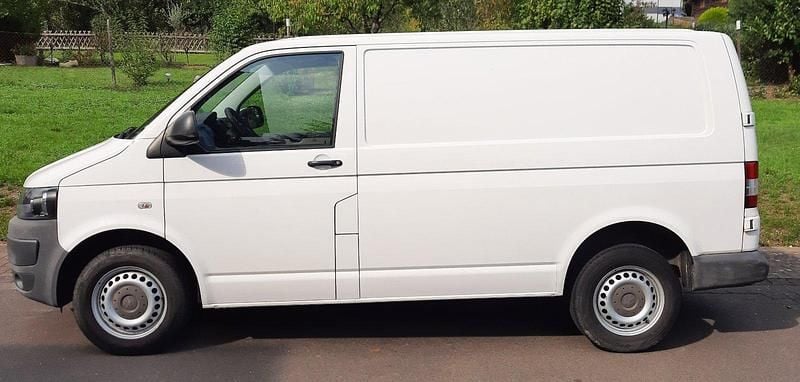 Weiß Gebraucht 2012 VW T5 Van | 9.800 € (Superpreis) - Bild 1/4