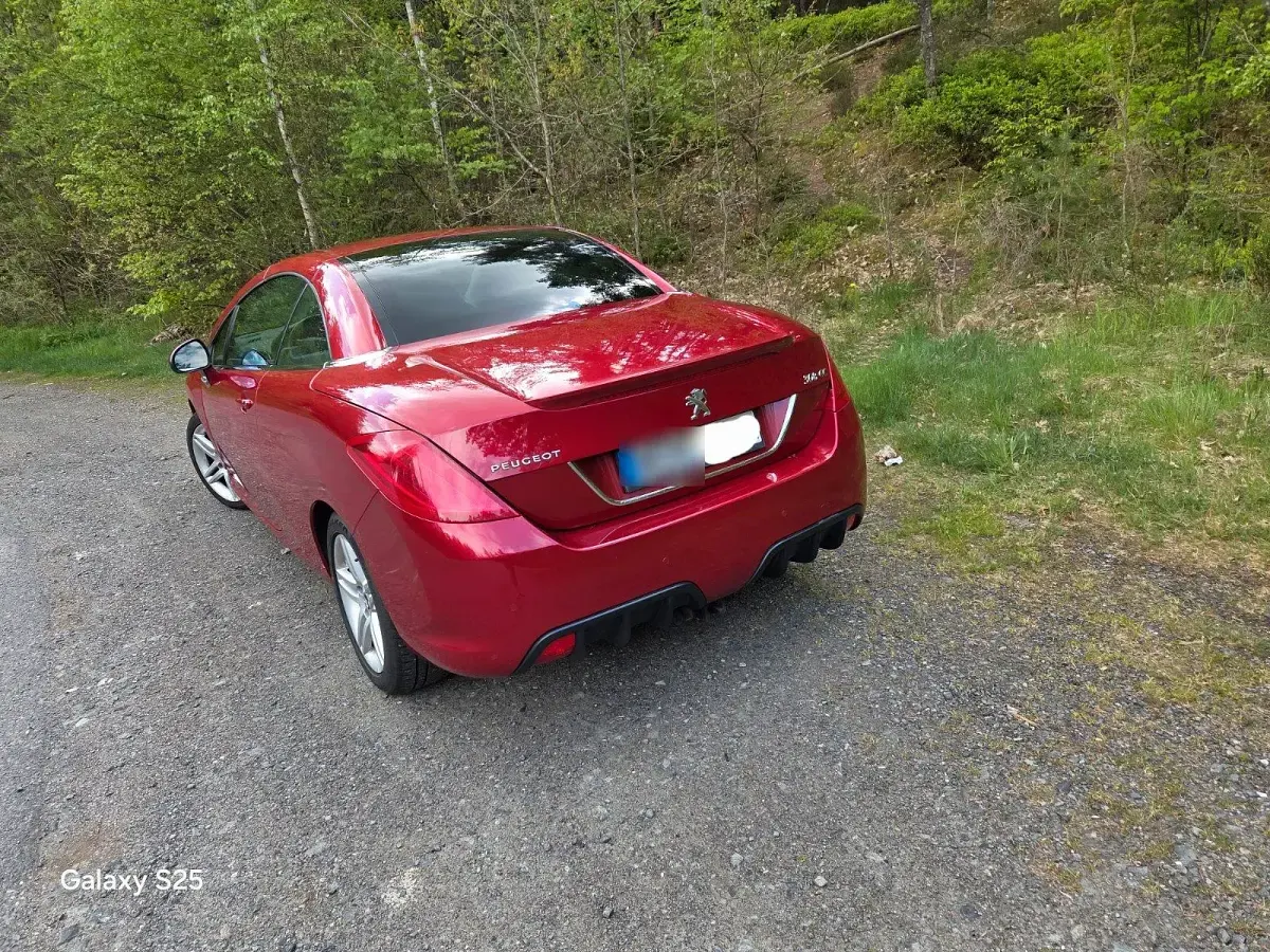 Gebraucht Peugeot 308 CC 163 PS (119 kW) 2013 Rot Cabrio