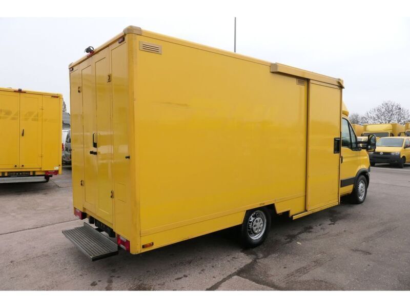 Gebraucht Iveco Daily 106 PS (77 kW) 2012 Gelb (metallic) Van