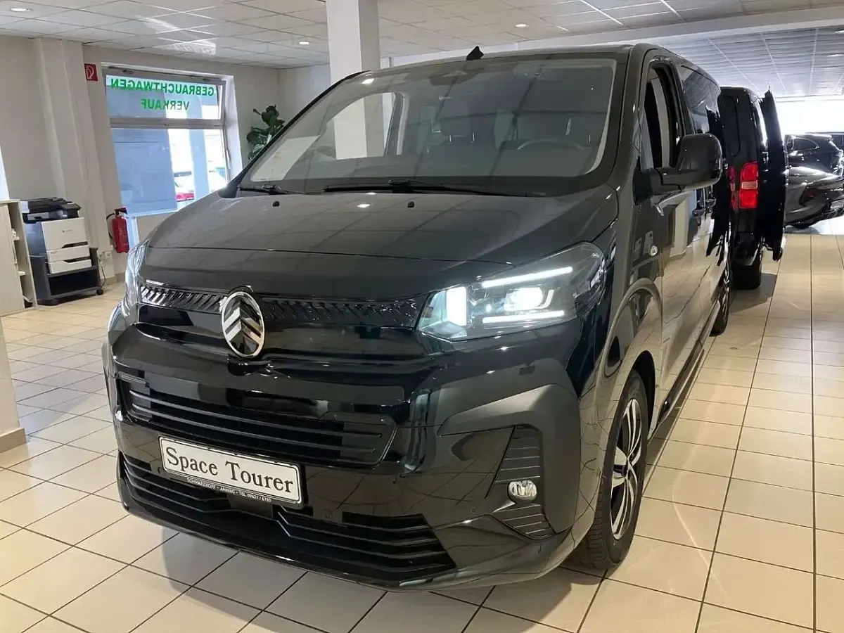 Gebraucht Citroën Spacetourer 179 PS (131 kW) 2026 Schwarz (schwarz ) Van / Kleinbus