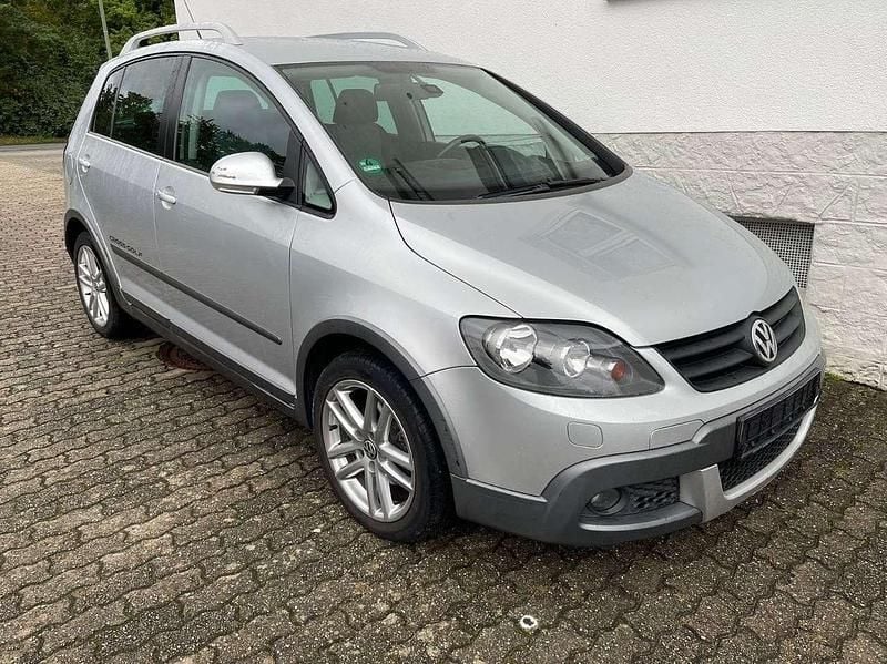 Silber Gebraucht 2008 VW Golf Plus Cross Van / Kleinbus | 6.900 € (Guter Preis) - Bild 1/4