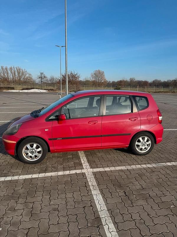 Gebraucht Honda Jazz 78 PS (57 kW) 2006 Rot Kleinwagen