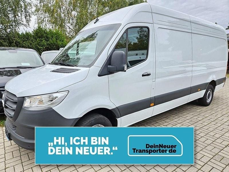 Arktikweiss Gebraucht 2024 Mercedes Sprinter Van | 39.032 € (Guter Preis) - Bild 1/4
