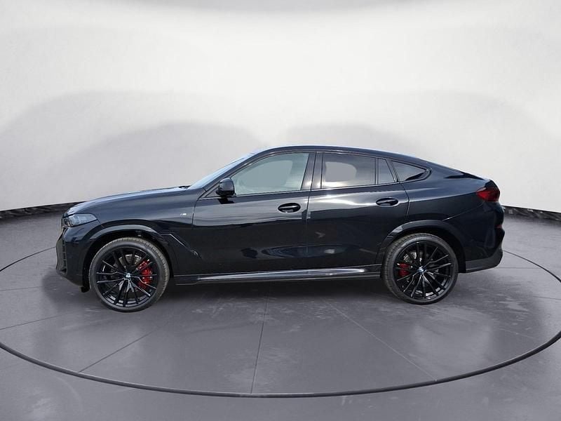Uusi BMW X6 Performance 298 HP (219 kW) 2025 Musta Katumaasturi