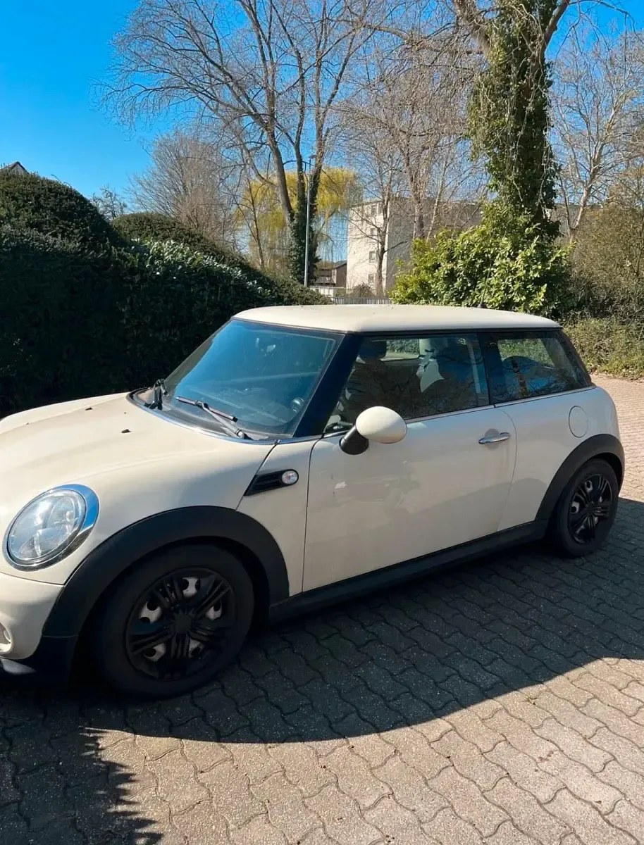 Usata Mini Cooper 150 CV (110 kW) 2010 Beige Utilitaria