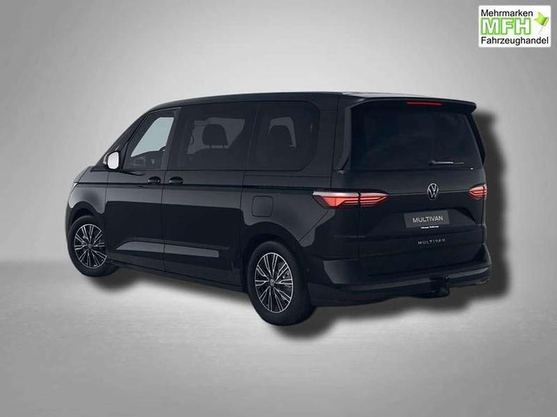 Neu VW Multivan Business 150 PS (110 kW) 2025 Deepblack perleffekt Van