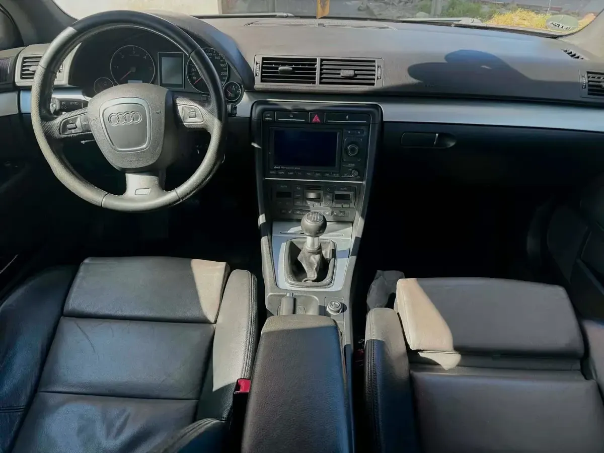 Gebraucht Audi A4 S-Line 140 PS (102 kW) 2008 Grau Limousine