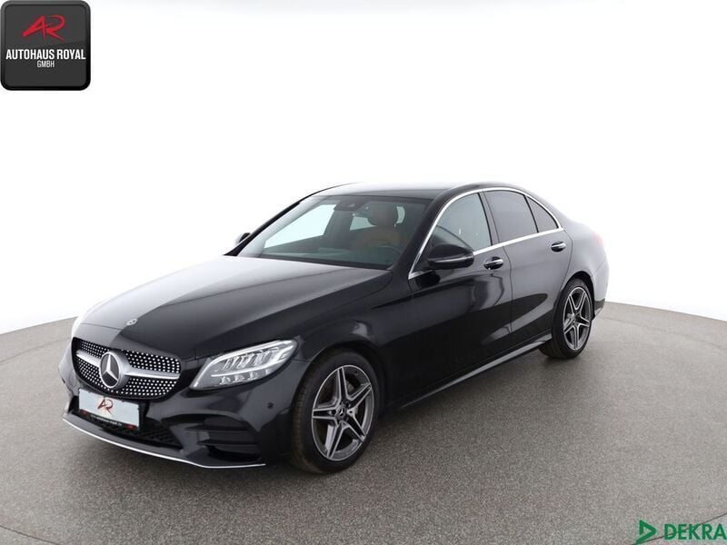 Schwarz Gebraucht 2021 Mercedes C220 AMG Limousine | 28.880 € (Fairer Preis) - Bild 1/4
