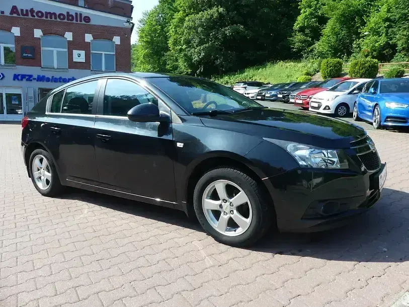 Gebraucht Chevrolet Cruze LT 120 PS (88 kW) 2012 Schwarz Limousine