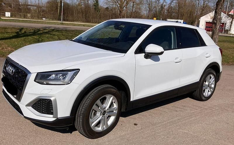 Second-hand Audi Q2 Advanced 116 CP (85 kW) 2024 Alb SUV
