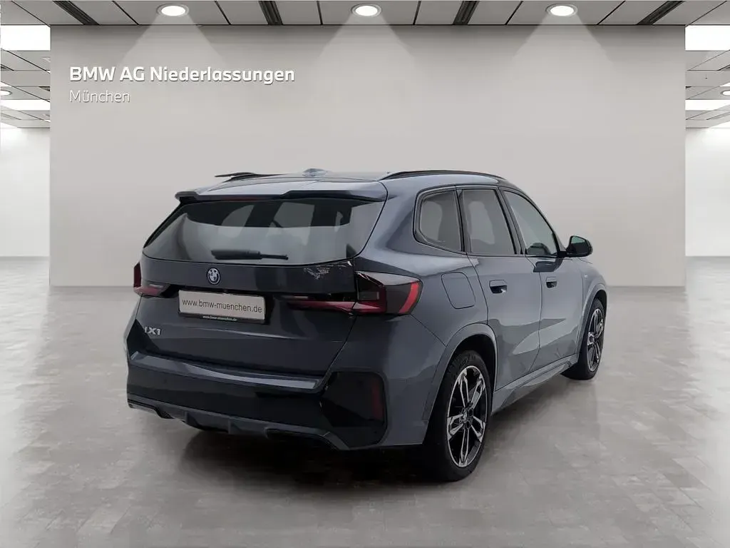 Gebraucht BMW iX1 Performance 200 kW (272 PS) 2023 Grau SUV