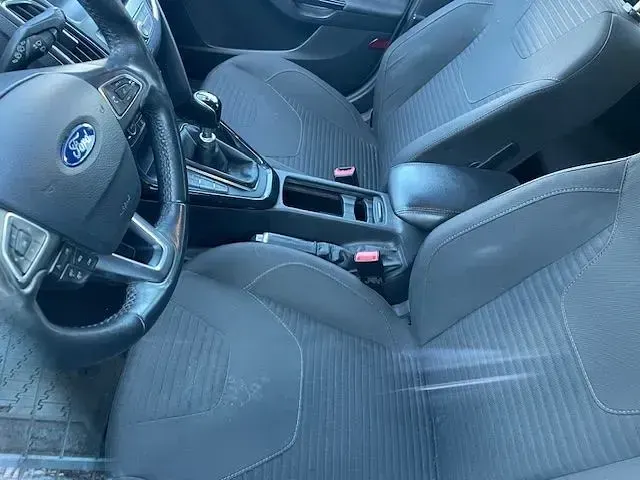 Używany Ford Focus Titanium 120 KM (88 kW) 2016 Biały Kombi