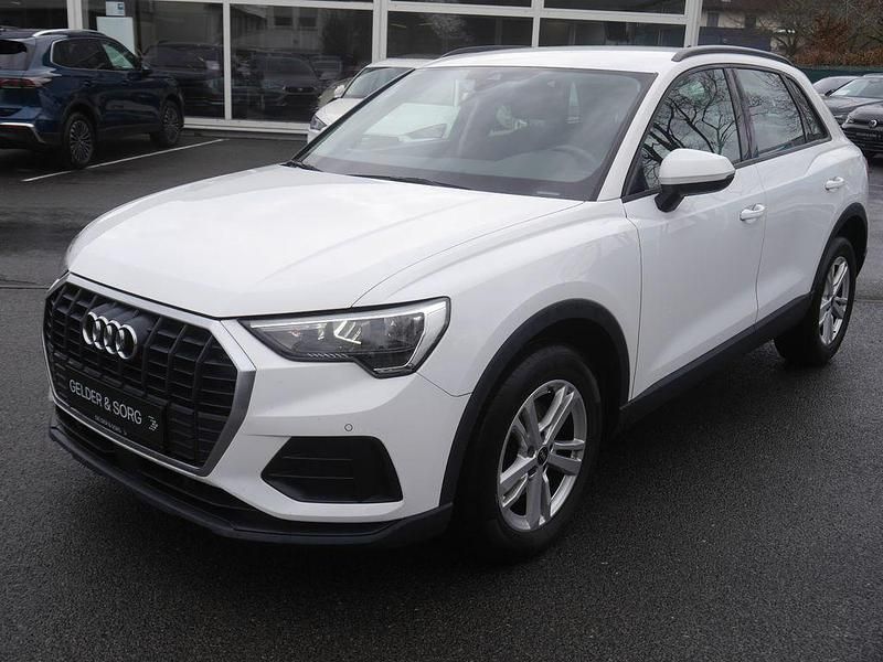 Gebraucht Audi Q3 Basis 150 PS (110 kW) 2021 Weiß SUV