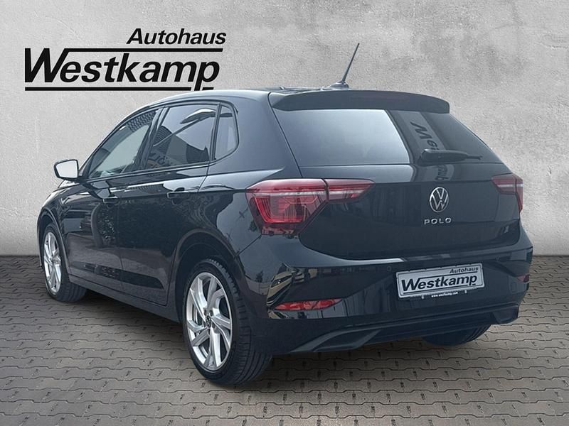 Gebraucht VW Polo Style 95 PS (69 kW) 2024 Deep black perleffekt Kleinwagen