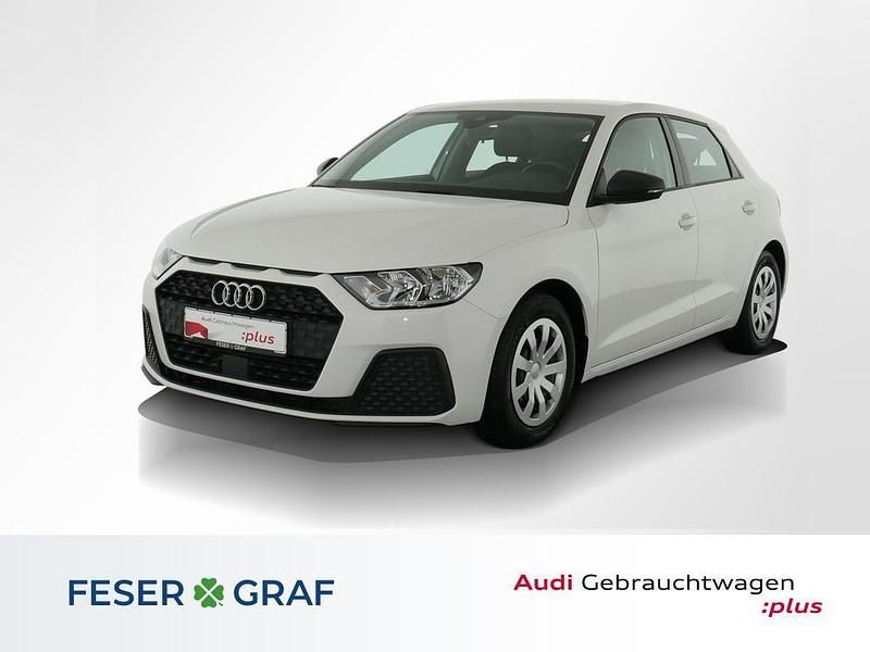 Cortinaweiß Gebraucht 2022 Audi A1 Sportback Comfort Kleinwagen | 18.380 € (Fairer Preis) - Bild 1/4