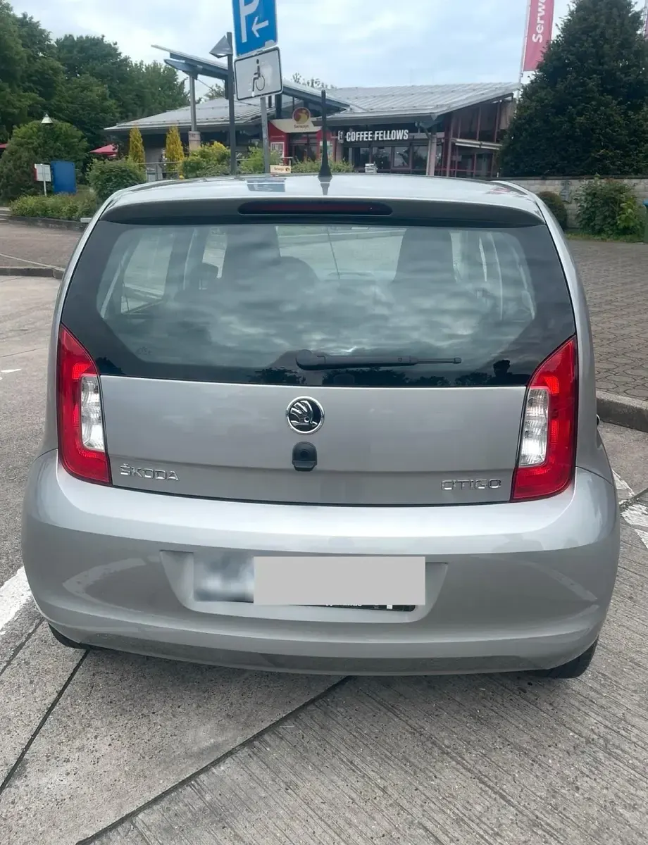 Gebraucht Skoda Citigo 60 PS (44 kW) 2019 Grau Kleinwagen