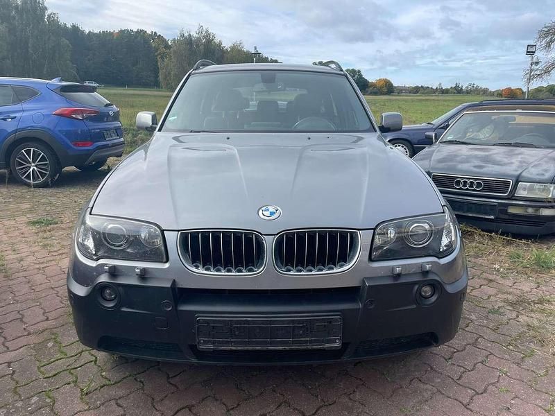 Silbergrau metallic Gebraucht 2005 BMW X3 SUV | 4.900 € (Guter Preis) - Bild 1/4
