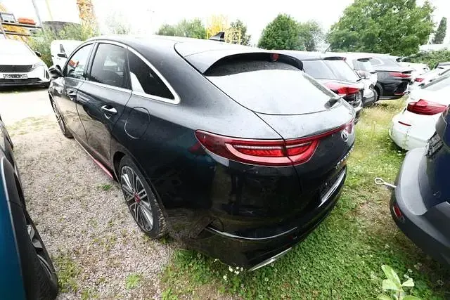 Gebraucht Kia ProCeed GT GT 204 PS (150 kW) 2019 Black pearl metallic black pearl metallic Kleinwagen