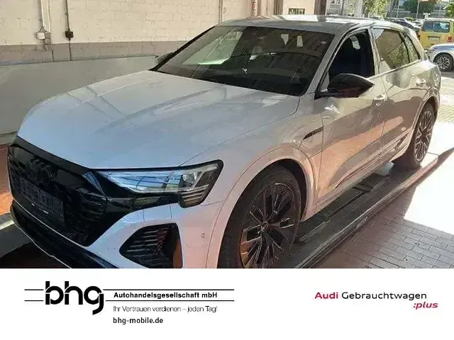 Używany Audi Q8 e-tron S-Line 300 kW (408 KM) 2023 SUV