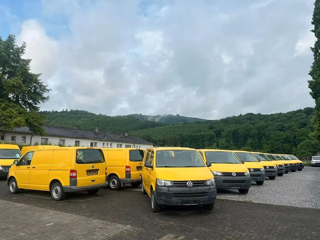 Occasion VW Transporter 84 ch (61 kW) 2011 Jaune Van
