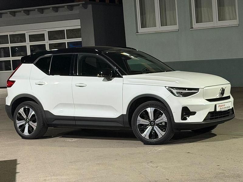 Gebraucht Volvo XC40 Ultimate 169 kW (231 PS) 2022 Crystal white premium SUV