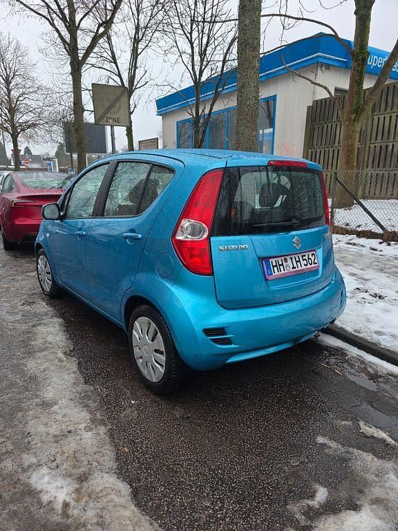 Gebraucht Suzuki Splash Club 68 PS (50 kW) 2013 Blau Kleinwagen