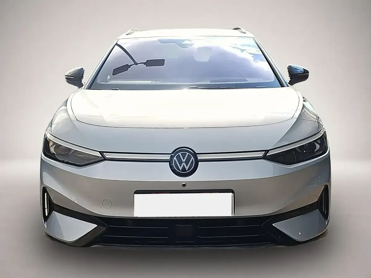 Neu VW ID.7 Pro 210 kW (286 PS) 2026 Silber Kombi