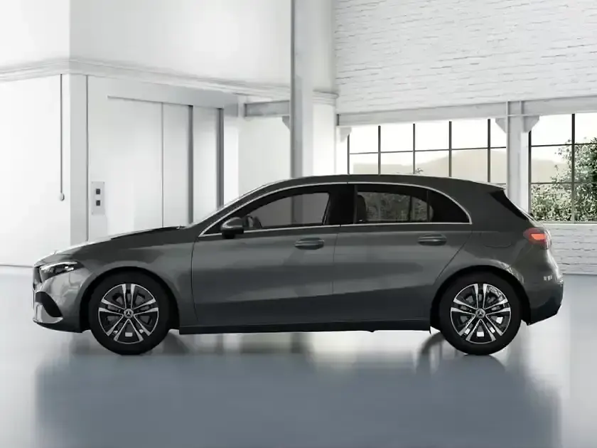 Gebraucht Mercedes A200 Progressive 163 PS (119 kW) 2025 Grau metalliclack mountaingrau Limousine