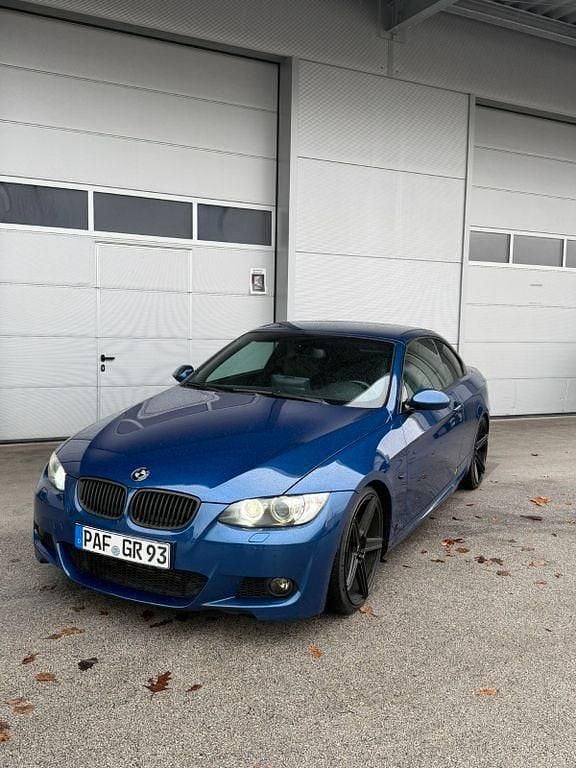 Gebraucht BMW 320 Cabriolet Performance 177 PS (130 kW) 2009 Blau Cabrio