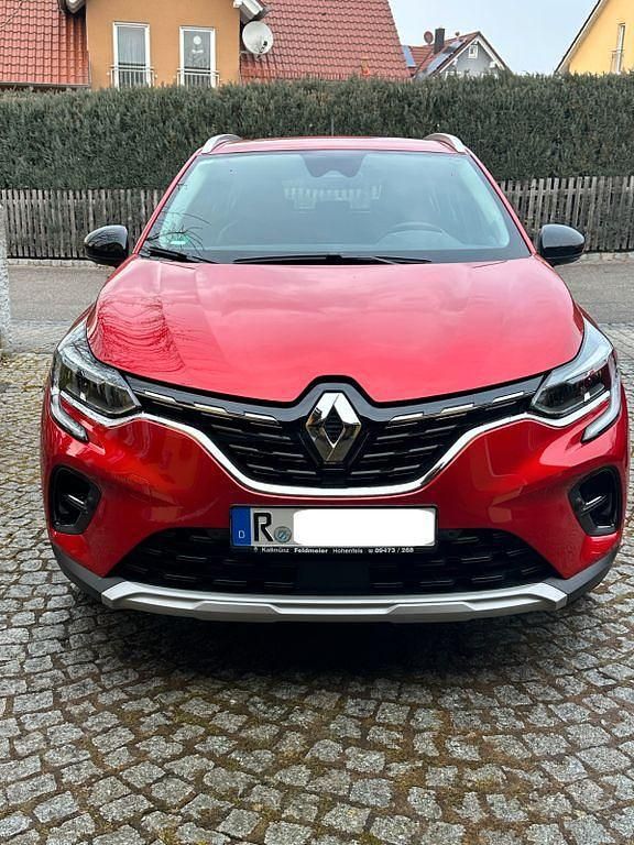 Gebraucht Renault Captur Intens 131 PS (96 kW) 2020 Rot SUV