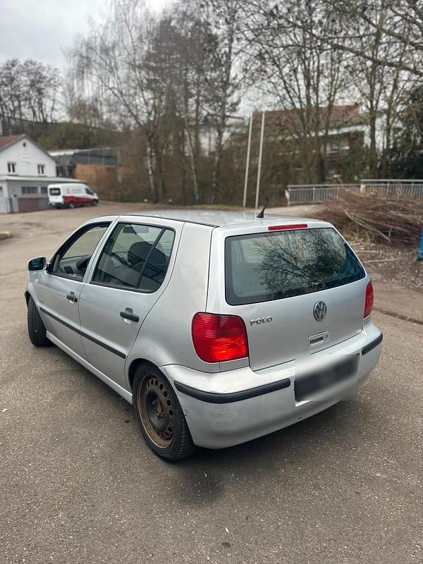 Gebraucht VW Polo 75 PS (55 kW) 2000 Silber Kleinwagen