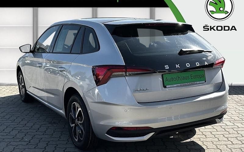 Gebraucht Skoda Scala Selection 150 PS (110 kW) 2025 Silber Kleinwagen