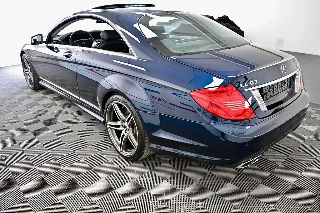Gebraucht Mercedes CL63 AMG AMG 544 PS (400 kW) 2011 Cavansitblau  metalliclack Coupé