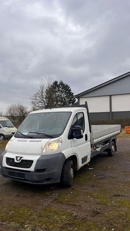 Gebraucht Peugeot Boxer 120 PS (88 kW) 2011 Weiß Van
