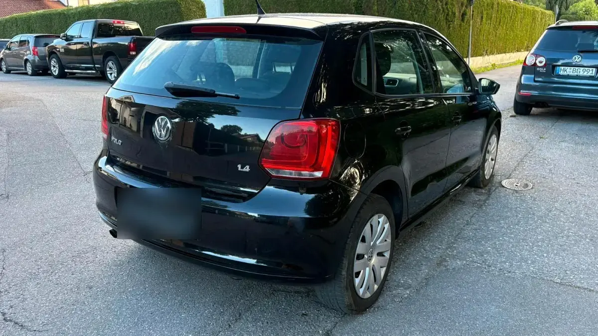 Gebraucht VW Polo 85 PS (62 kW) 2010 Schwarz Kleinwagen