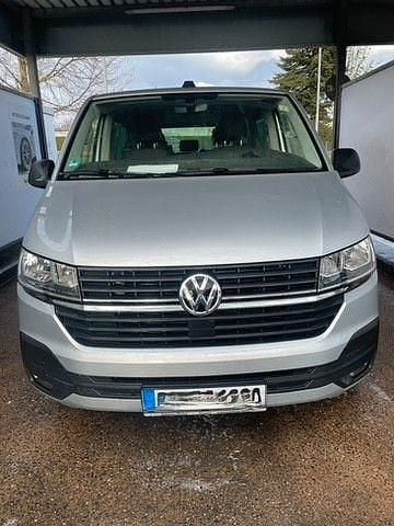 Second-hand VW Multivan 150 CP (110 kW) 2020 Argintiu Monovolum