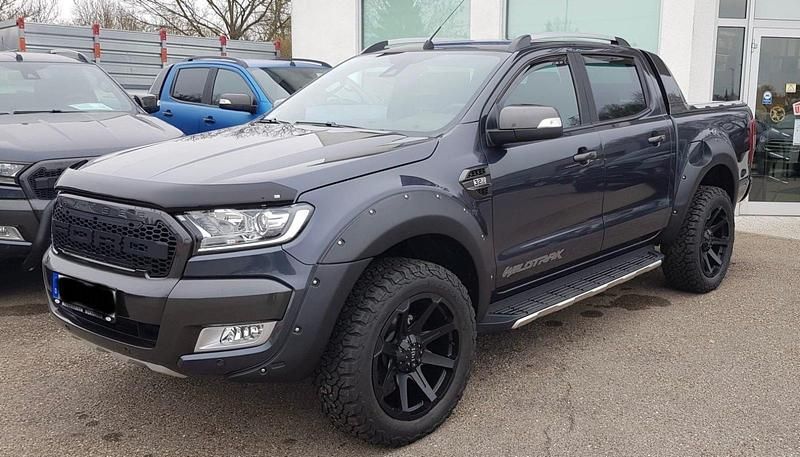Gebraucht Ford Ranger Wildtrack 200 PS (147 kW) 2019 Grau Abholung