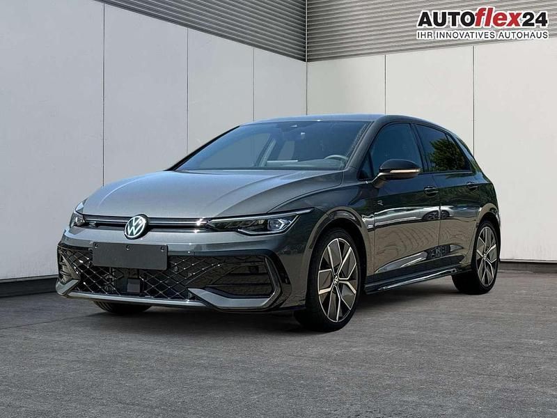 Grau Neu 2025 VW Golf VIII R-line Limousine | 36.330 € (Fairer Preis) - Bild 1/4