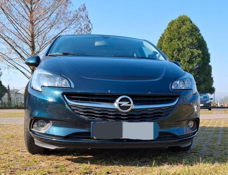 Grün Gebraucht 2016 Opel Corsa Edition Kleinwagen | 5.699 € (Fairer Preis) - Bild 1/4
