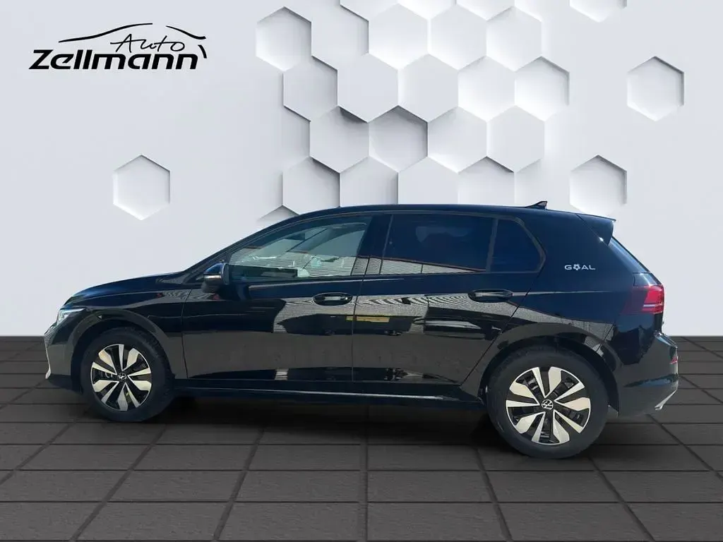 Gebraucht VW Golf VIII Goal 116 PS (85 kW) 2025 Schwarz Limousine