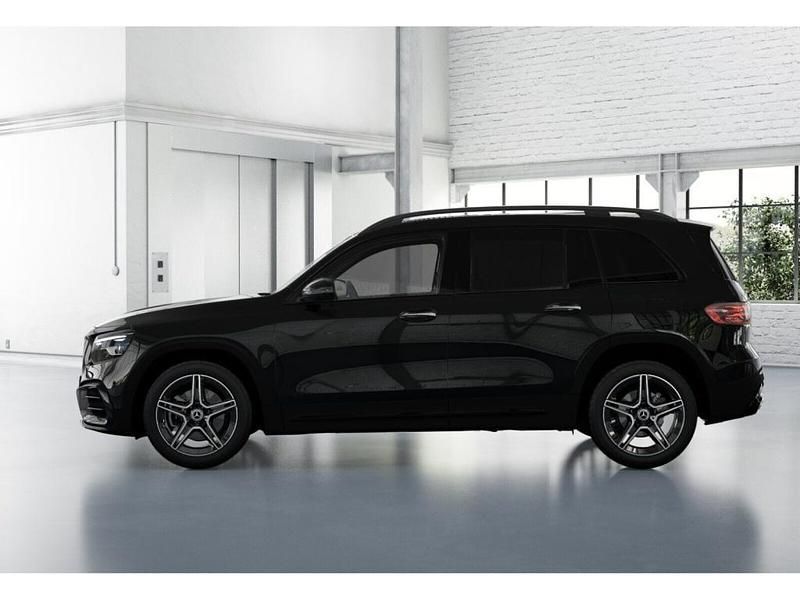 Gebraucht Mercedes GLB180 AMG 136 PS (100 kW) 2025 Unilack nachtschwarz SUV